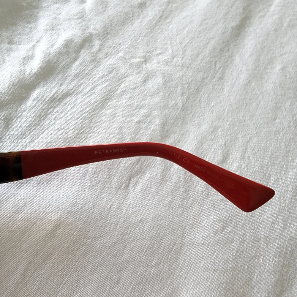 GUCCI Sunglasses Cat Eye gg0164s w/ case - Picture 7 of 7